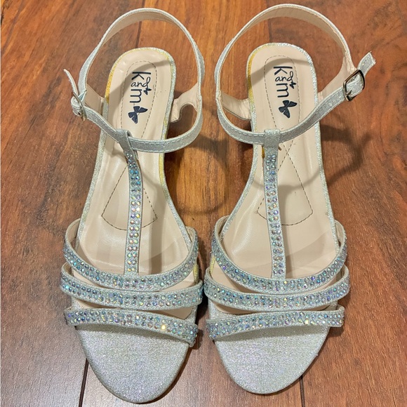 Glamorous Silver Rhinestone Sandals - Picture 2 of 6